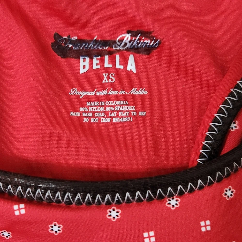 New!Frankie's Bikinis‎ x Bella Hadid Dove Bikini Bottom